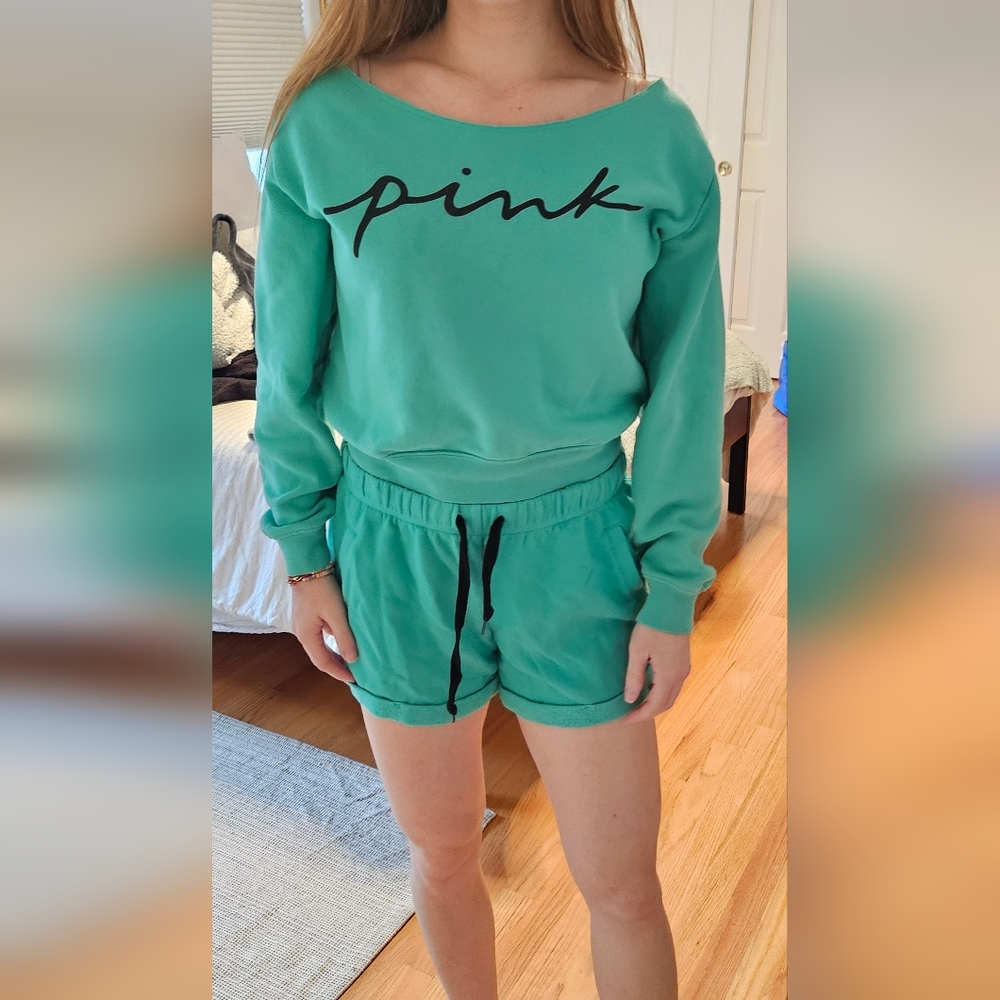 Pink VS teal small